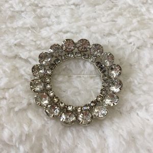 Antique/Vintage Rhinestone Circle Brooch